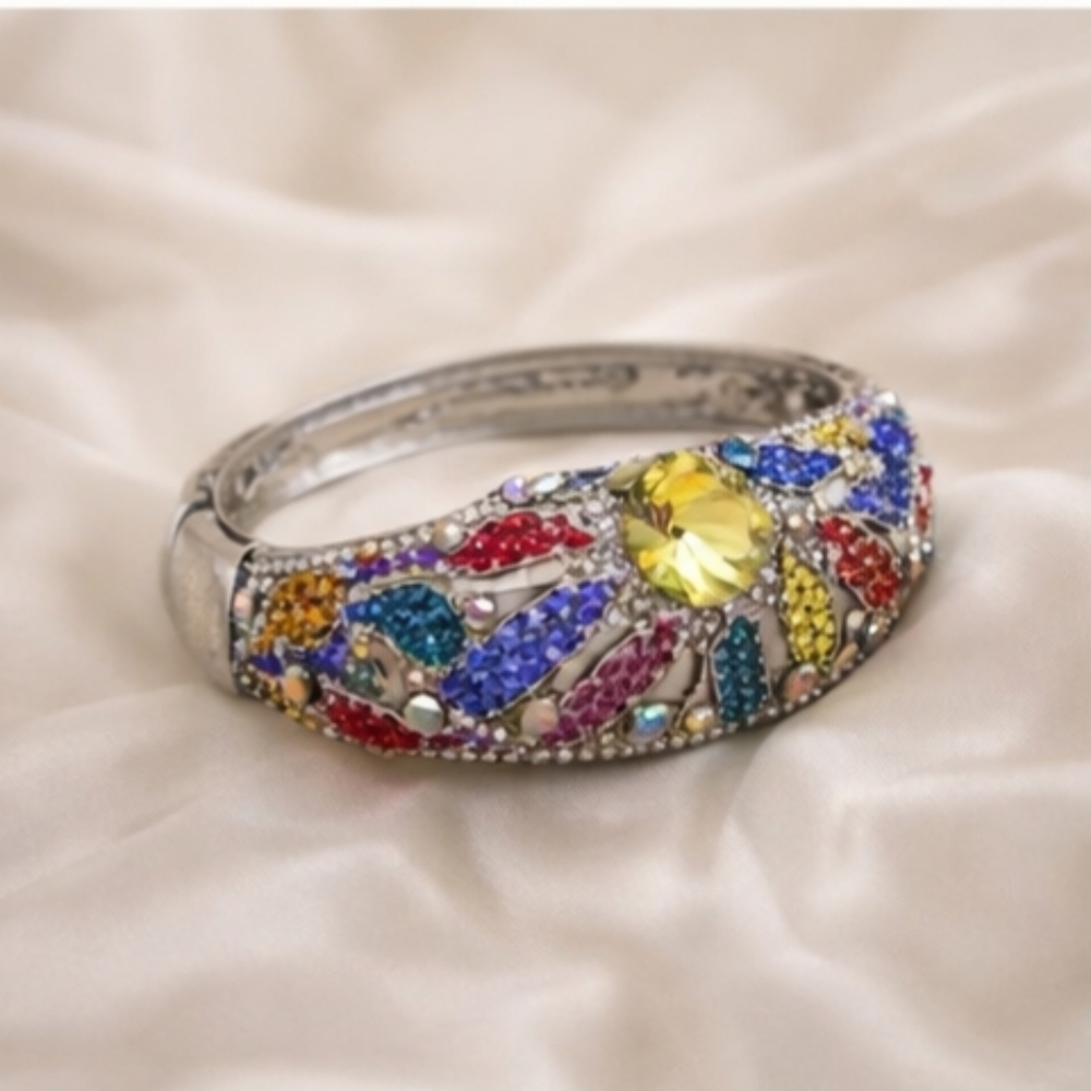 Exquisite Multicolor Rhinestone Bangle Bracelet - image 7